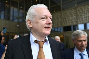 Основатель WikiLeaks Джулиан Ассанж отпущен на свободу